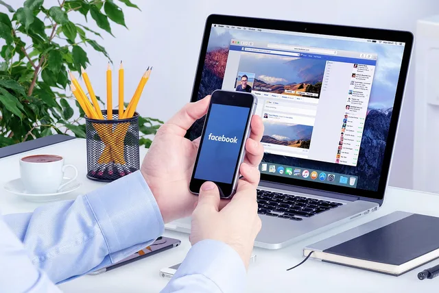facebook, social media, social media marketing, smartphone, laptop, workspace, office break, office hour, desk, facebook marketing, facebook ads, facebook ads, facebook ads, facebook ads, facebook ads, facebook ads. Labelling rules for parent influencers UK: ads, gifts and the hidden advertising ban