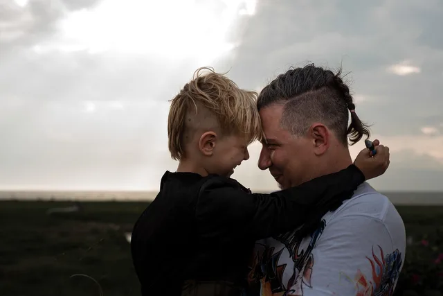 father, son, love, travel, bonding, hug, parenting, father, bonding, hug, hug, hug, parenting, parenting, parenting, parenting, parenting. Parenting creators market entry checklist: data and labels